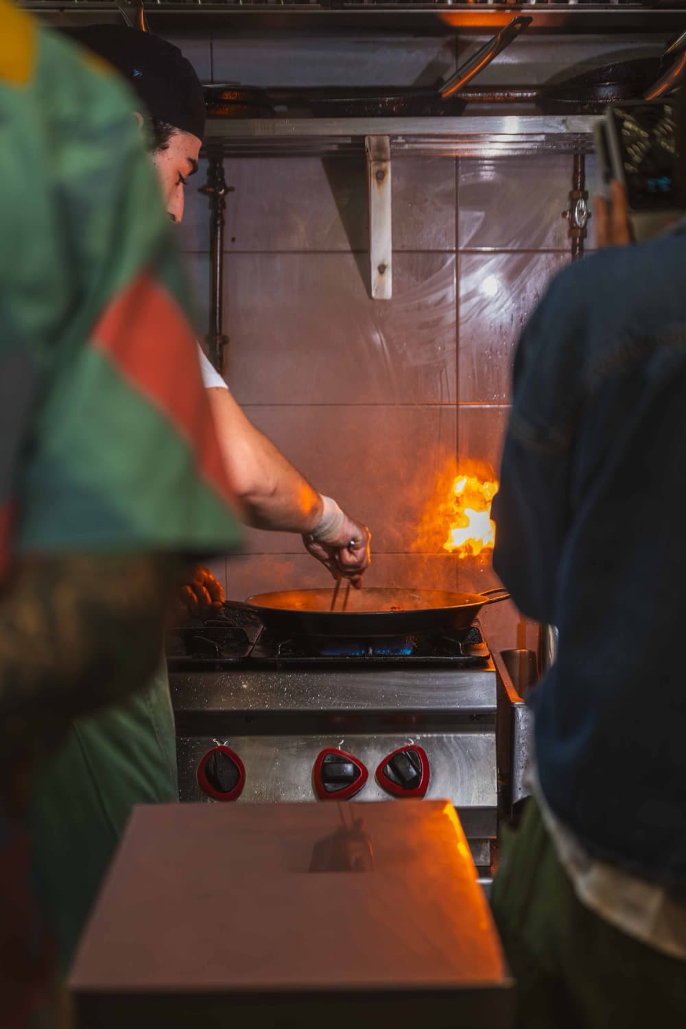 Cocina al fuego en Pimienta Rosa